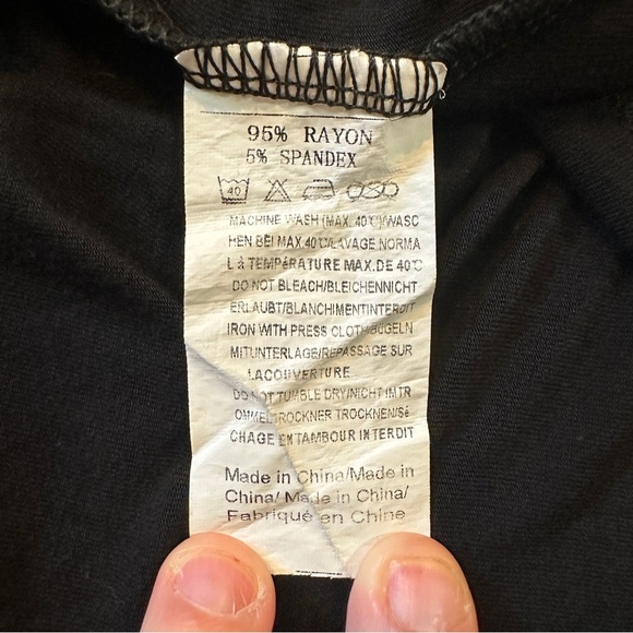 Women’s Maternity Nursing Black Short Sleeve Crewneck Dress in Size Medium - Picture 5 of 12